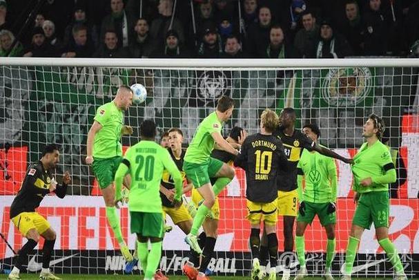 沃尔夫斯堡主场失利遭遇保级队逆袭 沃尔夫斯堡主场失利遭遇保级队逆袭